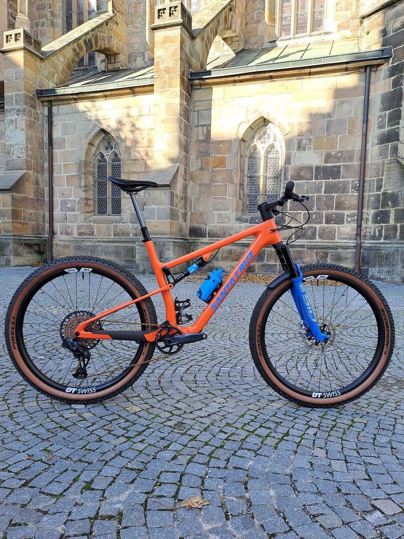 NOVÁ CUSTOM STAVBA Santa Cruz Blur C / Rock Shox SID / Sram GX AXS, XX1 / velikost XL / carbon DTSwi