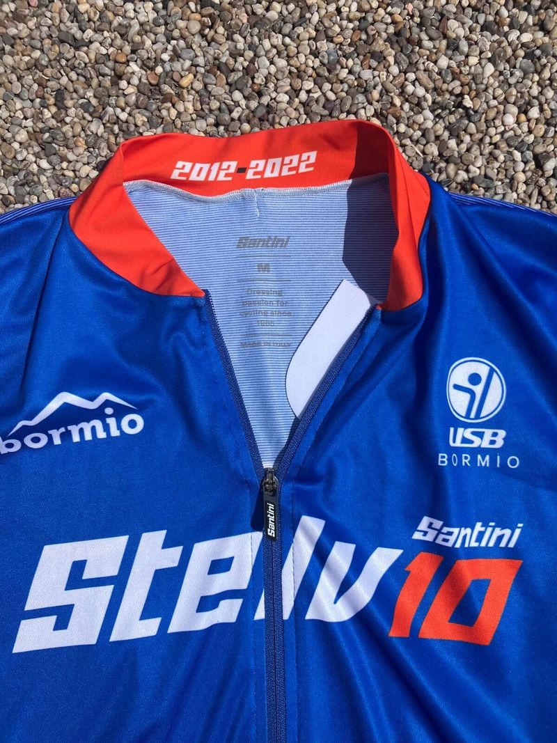 Santini zánovní dres vel.M
