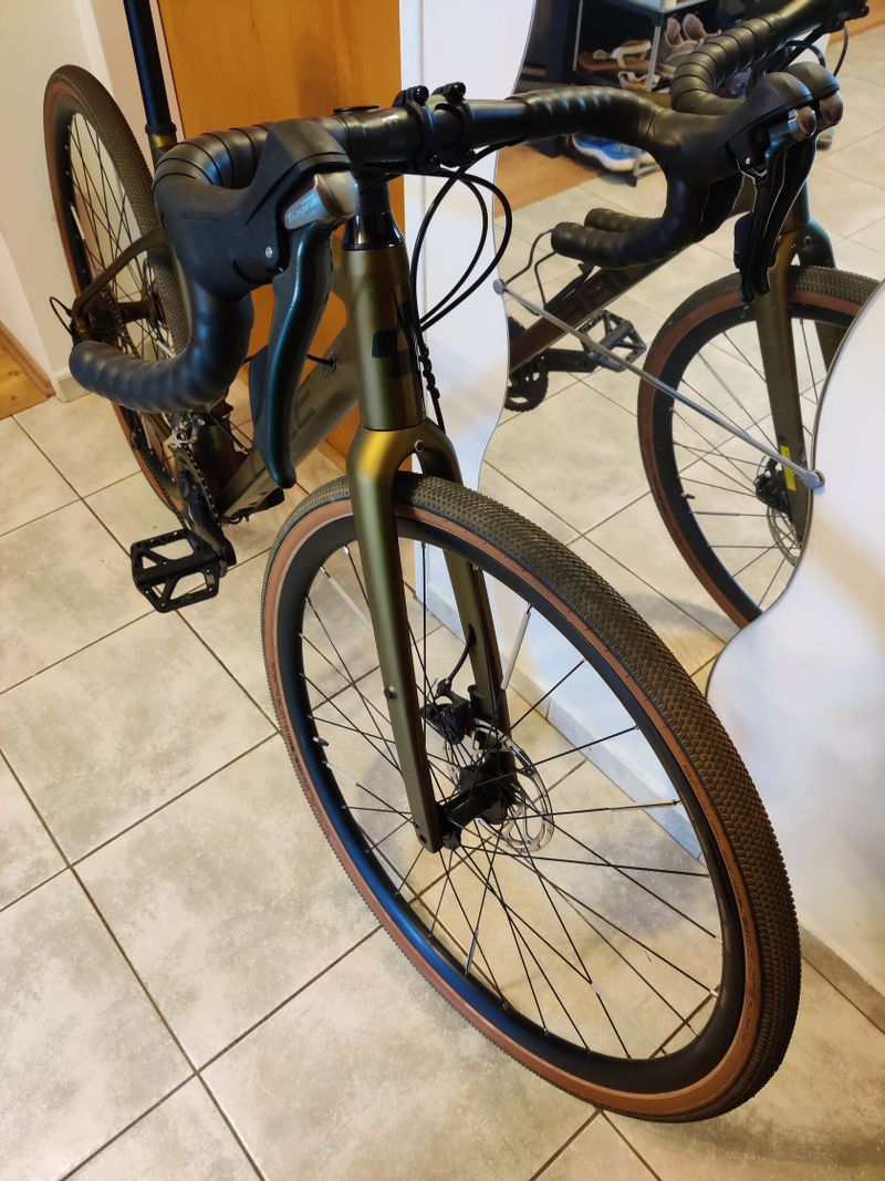 Cube Nuroad Pro metalmoss´n´black S (53cm)