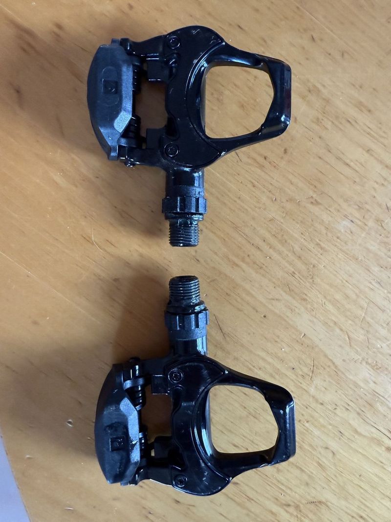 Pedály Bontrager Comp Road Pedal Set - black (červené kufry)