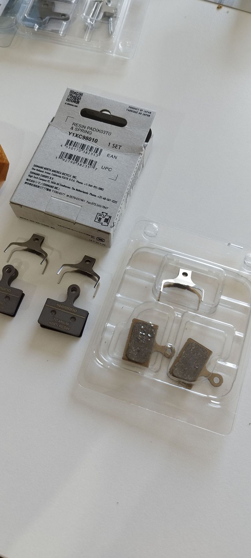 Brzdové destičky silniční 105 Shimano K03Ti, K03S Resin