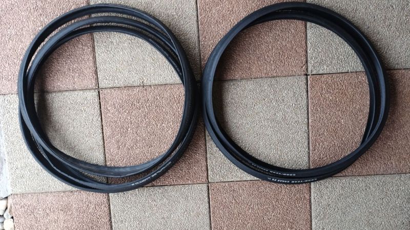Schwalbe + Goodyear (25-622)