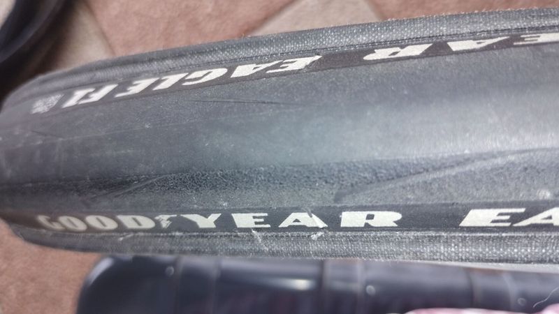 Schwalbe + Goodyear (25-622)