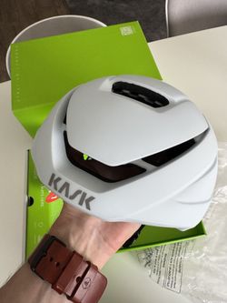 Špičková helma KASK WASABI - velikost L - NOVÁ