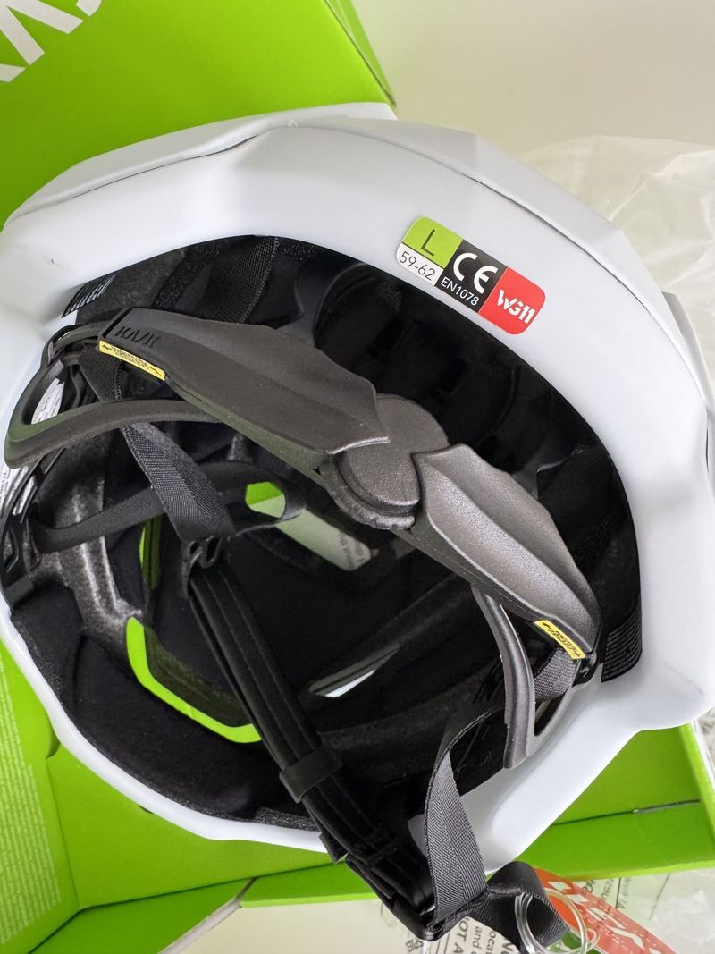Špičková helma KASK WASABI - velikost L - NOVÁ
