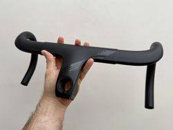 Nový kokpit Forza Cirrus Pro 380/90 (Ridley)