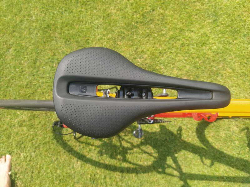 Trek Emonda ALR vel. 56
