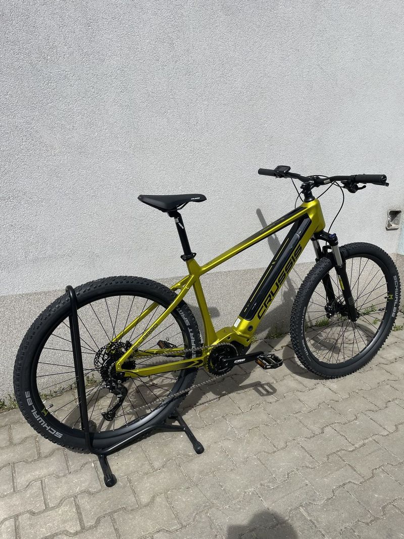 Nové elektrokolo CRUSSIS E-LARGO 7.10 - 720 Wh velikost 20”