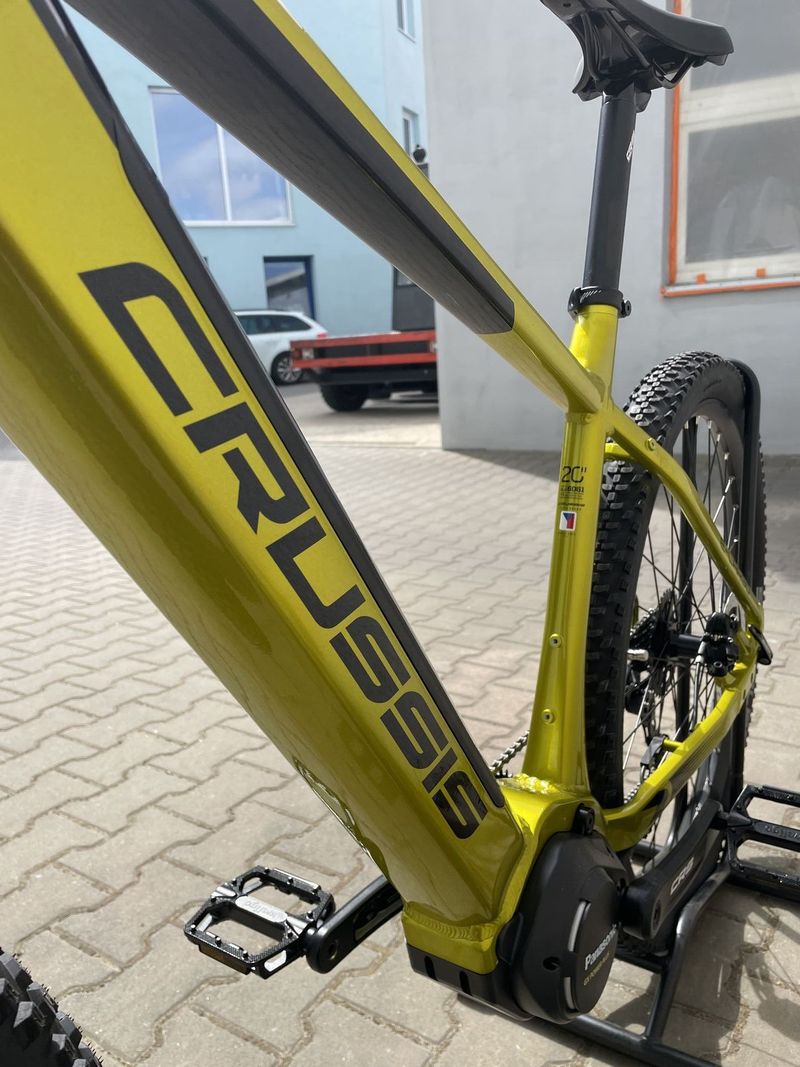Nové elektrokolo CRUSSIS E-LARGO 7.10 - 720 Wh velikost 20”