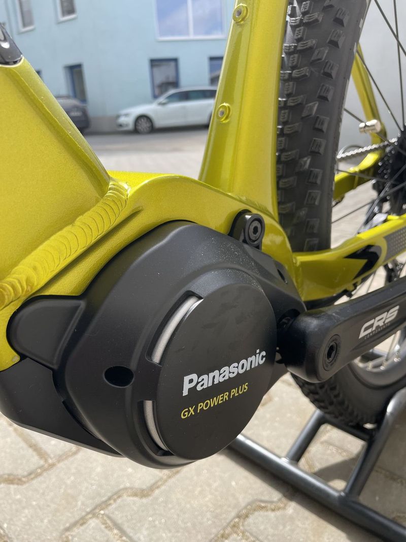 Nové elektrokolo CRUSSIS E-LARGO 7.10 - 720 Wh velikost 20”