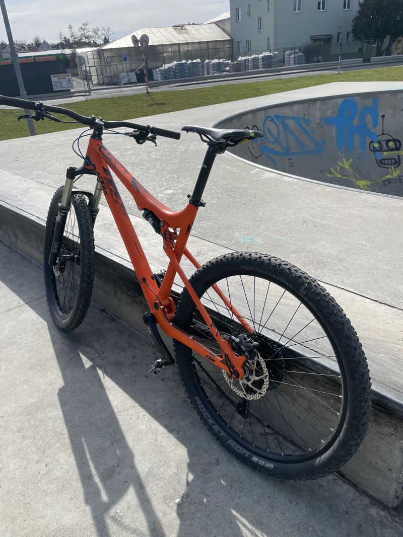 KTM Lycan 