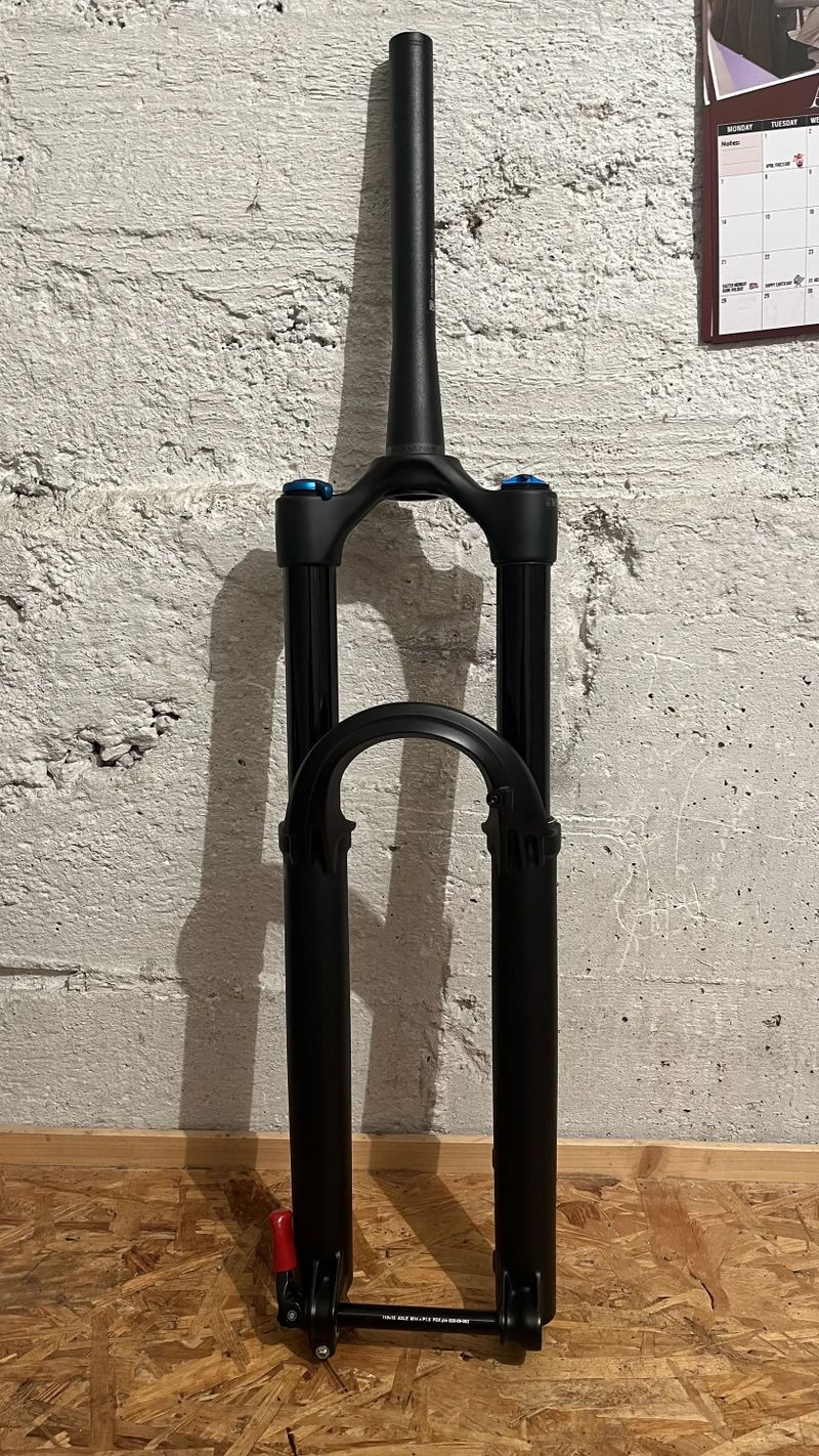 Uplne nova Fox 36 performance 160mm