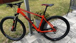 Trek Superfly 5 - velmi zachovalý 