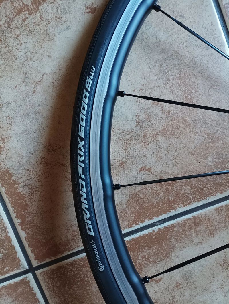 Přední kolo Mavic Ksyrium SL