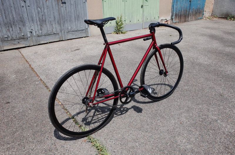 Fixed Gear Focal 44 – custom build, 8,7 kg, flip/flop náboj – Praha 6