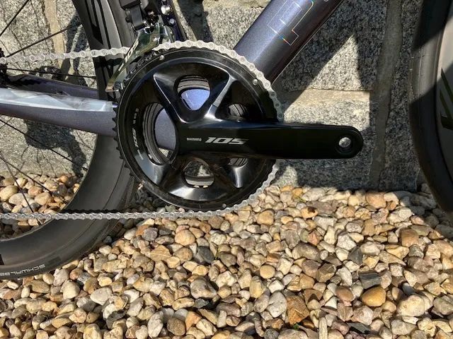 69.999 Kč! (PC 109.999) POLYGON HELIOS A7X - UCI rám, karbon kola - L - 105Di2 2x12 (50/34 - 11/34)