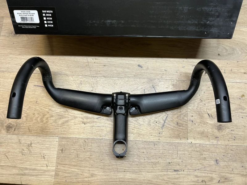 Řidítka Roval Rapide šíře 38cm