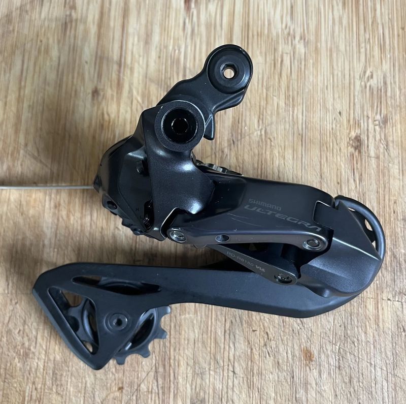 Shimano Ultegra Di2 RD-R8150 12 sp