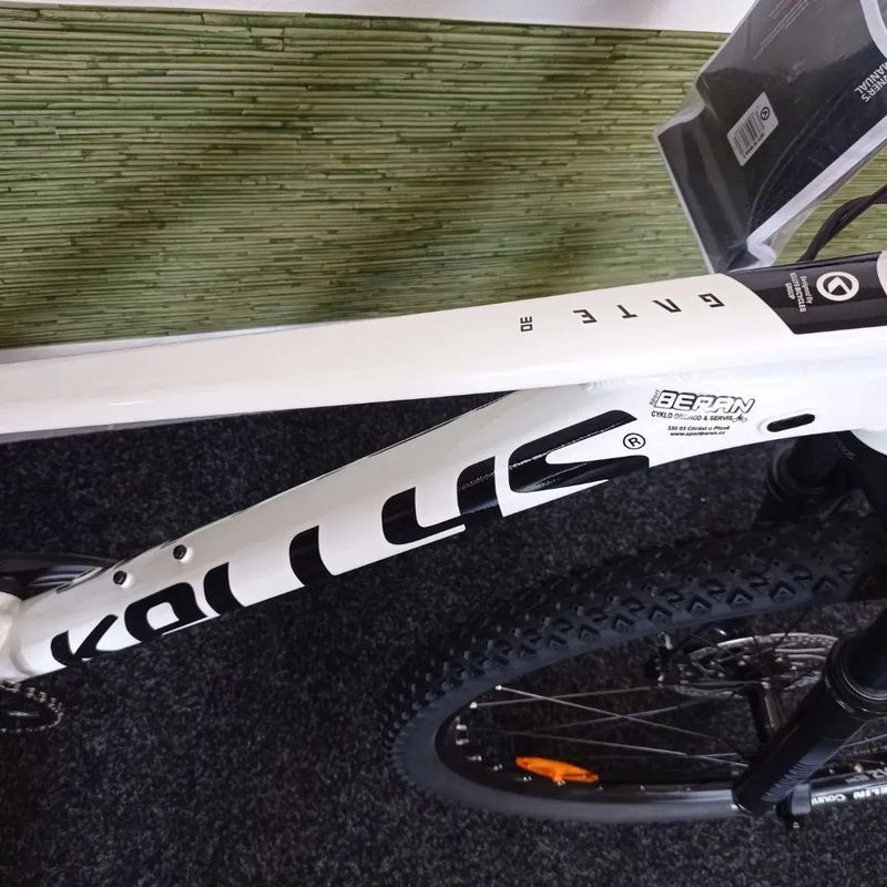 MTB Kellys Gate 30 NOVÉ