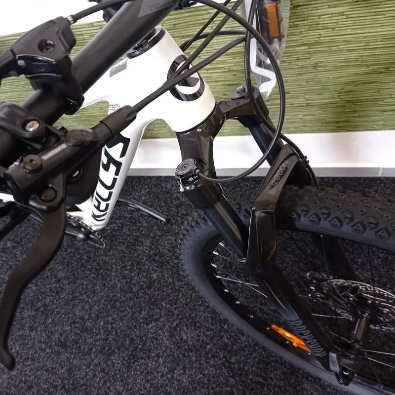 MTB Kellys Gate 30 NOVÉ