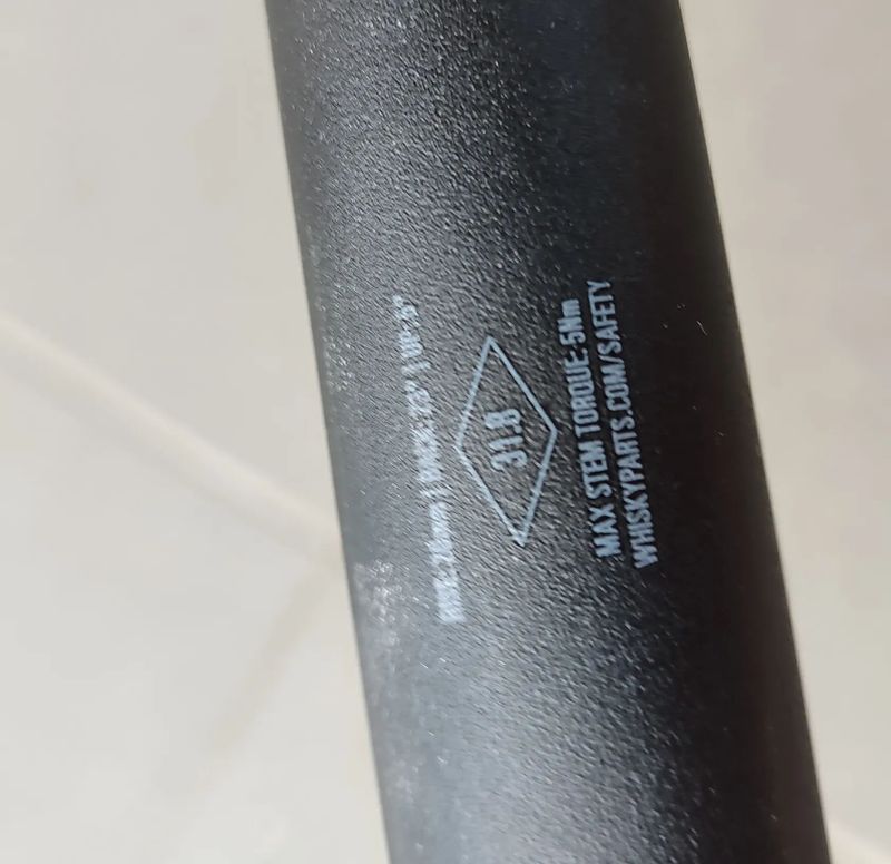 riaditka Whisky Scully Bar 820mm, 31,8mm + packeta ZDARMA