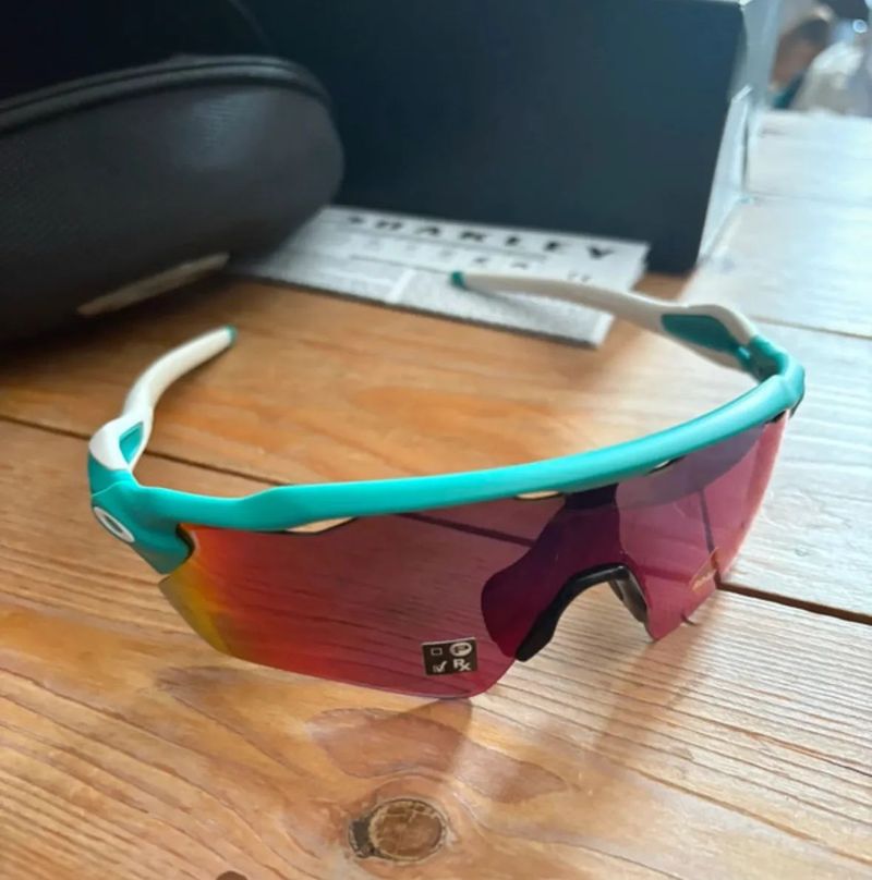 Oakley radar