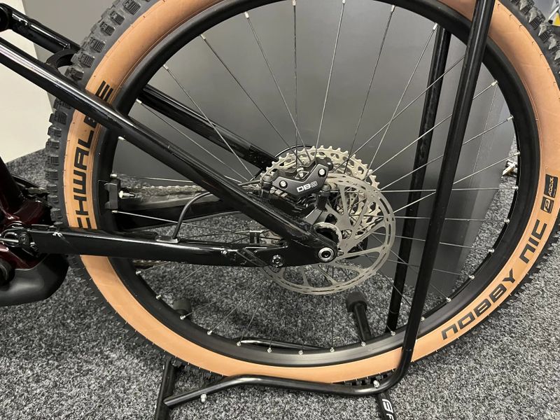 CUBE Stereo Hybrid 140 HPC RACE 750 2024 XL 554km