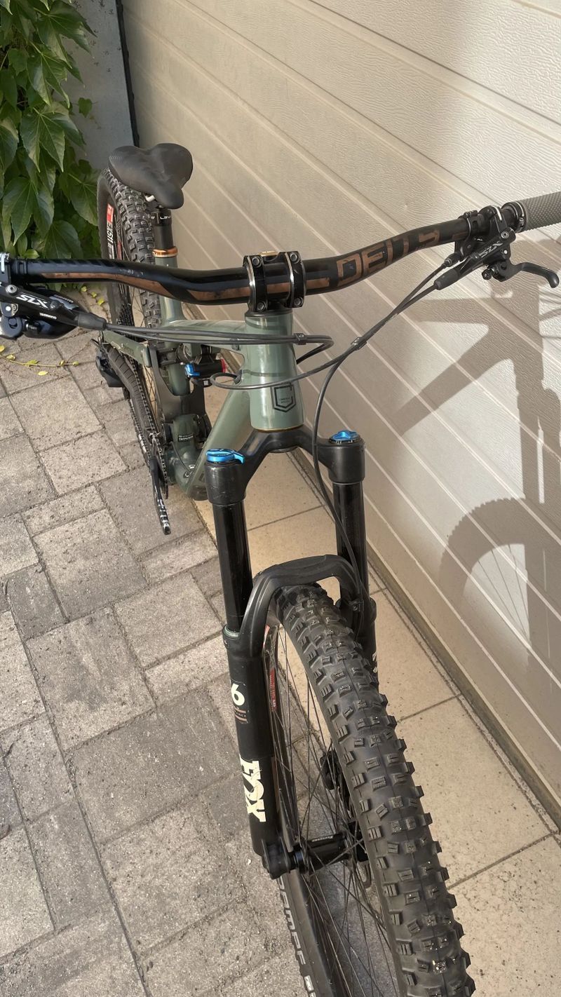 Commencal Meta TR 2022 vel. L