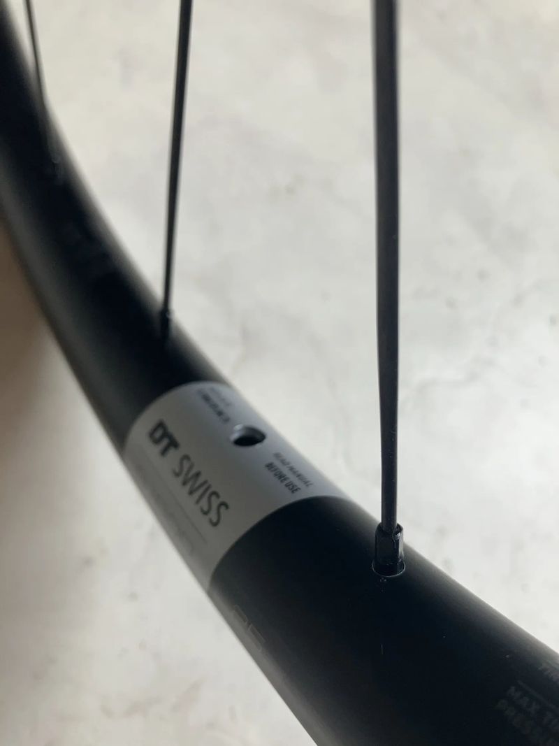 Gravelové kola DT SWISS G1800, náboje DT 370 ratchet , 28"