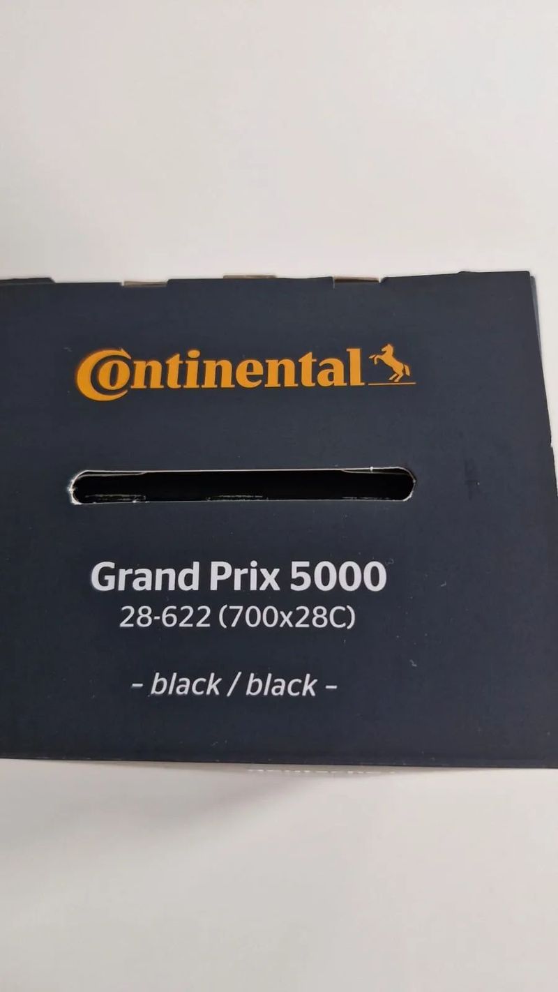 Nový plášť Continental Grand Prix 5000 S TR 700x28C kevlar, 28-622, cena za kus.