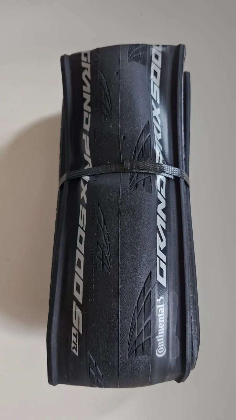 Nový plášť Continental Grand Prix 5000 S TR 700x28C kevlar, 28-622, cena za kus.