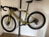 Zapletená kola HUNT 650B Adventure Carbon ořech Shimano