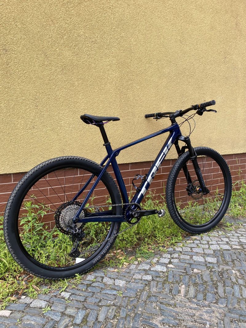 Trek Procaliber 9.6 Blue Carbon Horské kolo