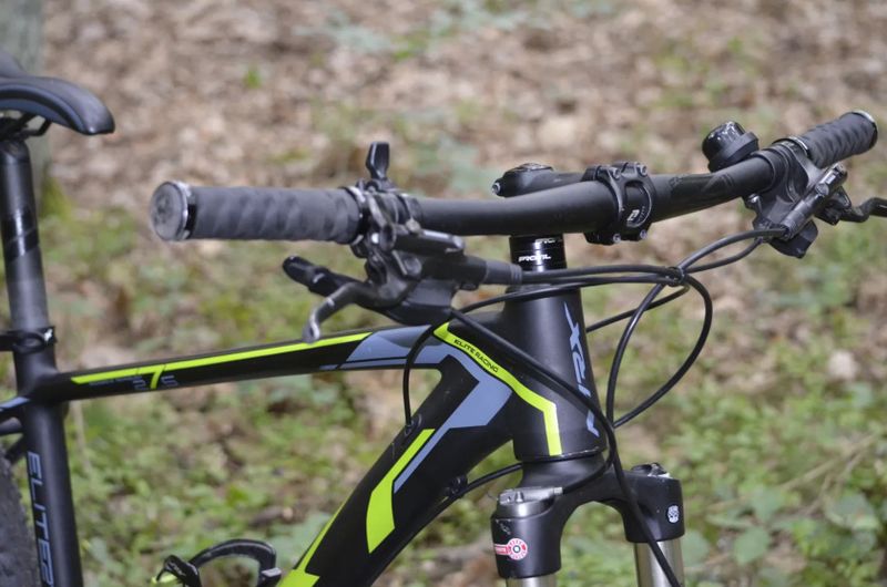 MRX 27.5" Deore 2x10 Disc, Suntour XCR