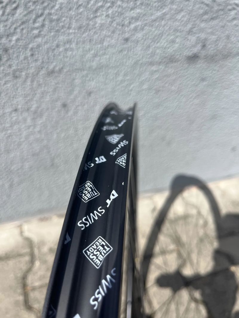 DT Swiss E 1800 SPLINE 30 DB