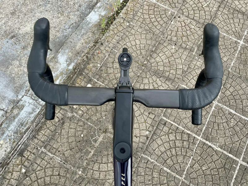 GIANT Propel Advanced Pro 0 Di2, Black Currant/Chrome - vel. XL