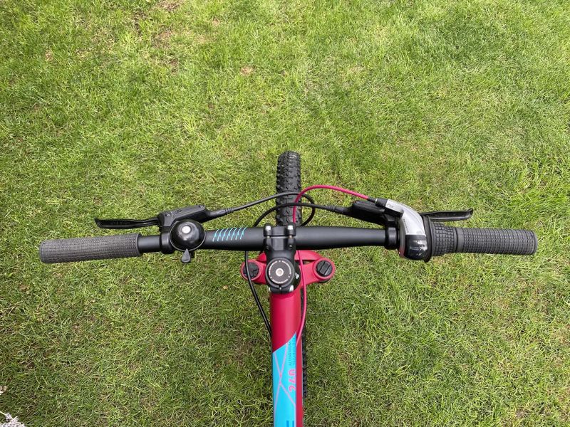 Cube access 24"