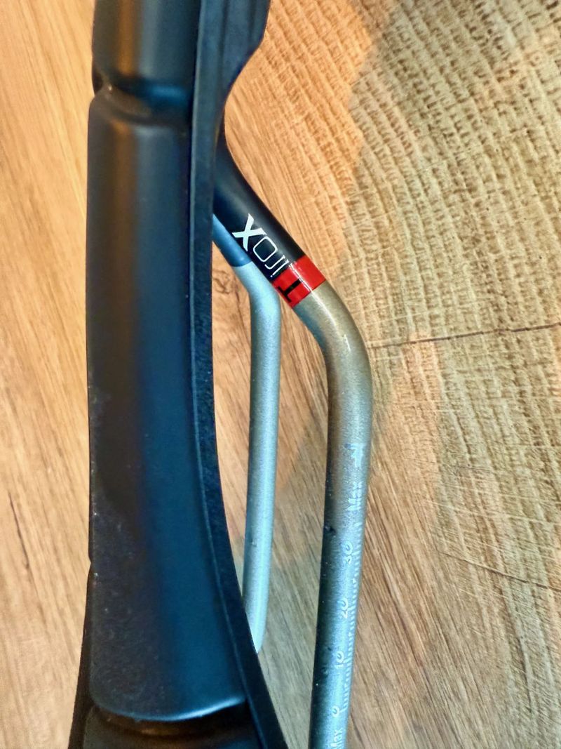 PROLOGO SCRATCH M5 PAS TiROX 140