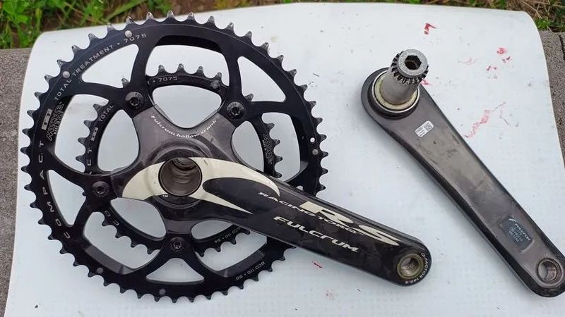 Komponenty Campagnolo - Fulcrum 10s