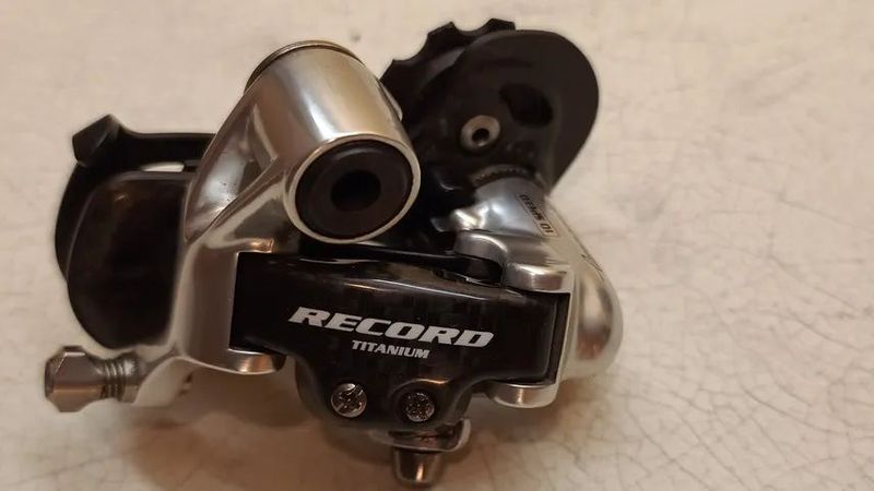 Komponenty Campagnolo - Fulcrum 10s
