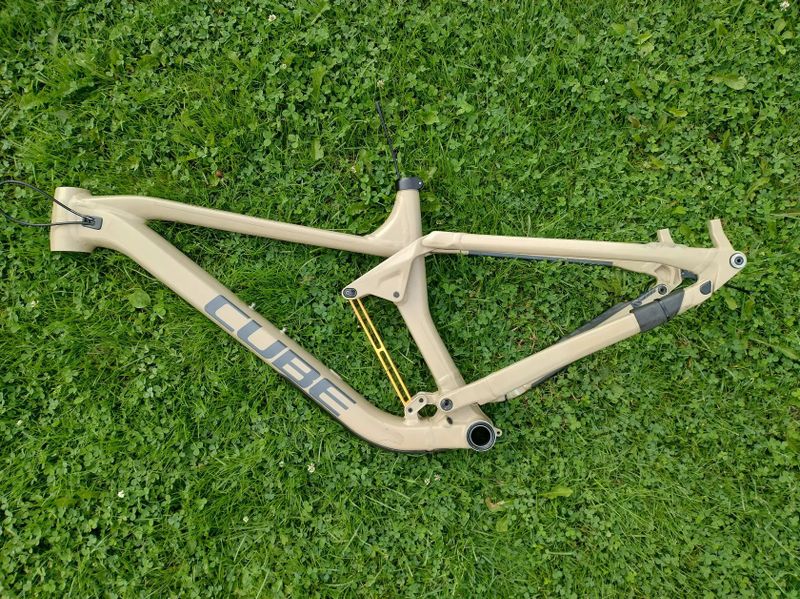 Rám Cube stero race 170R 2022