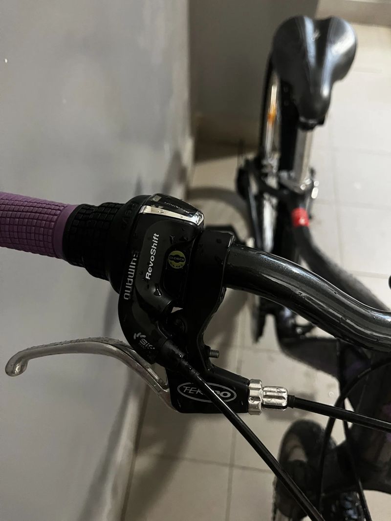 Specialized Hotrock 24