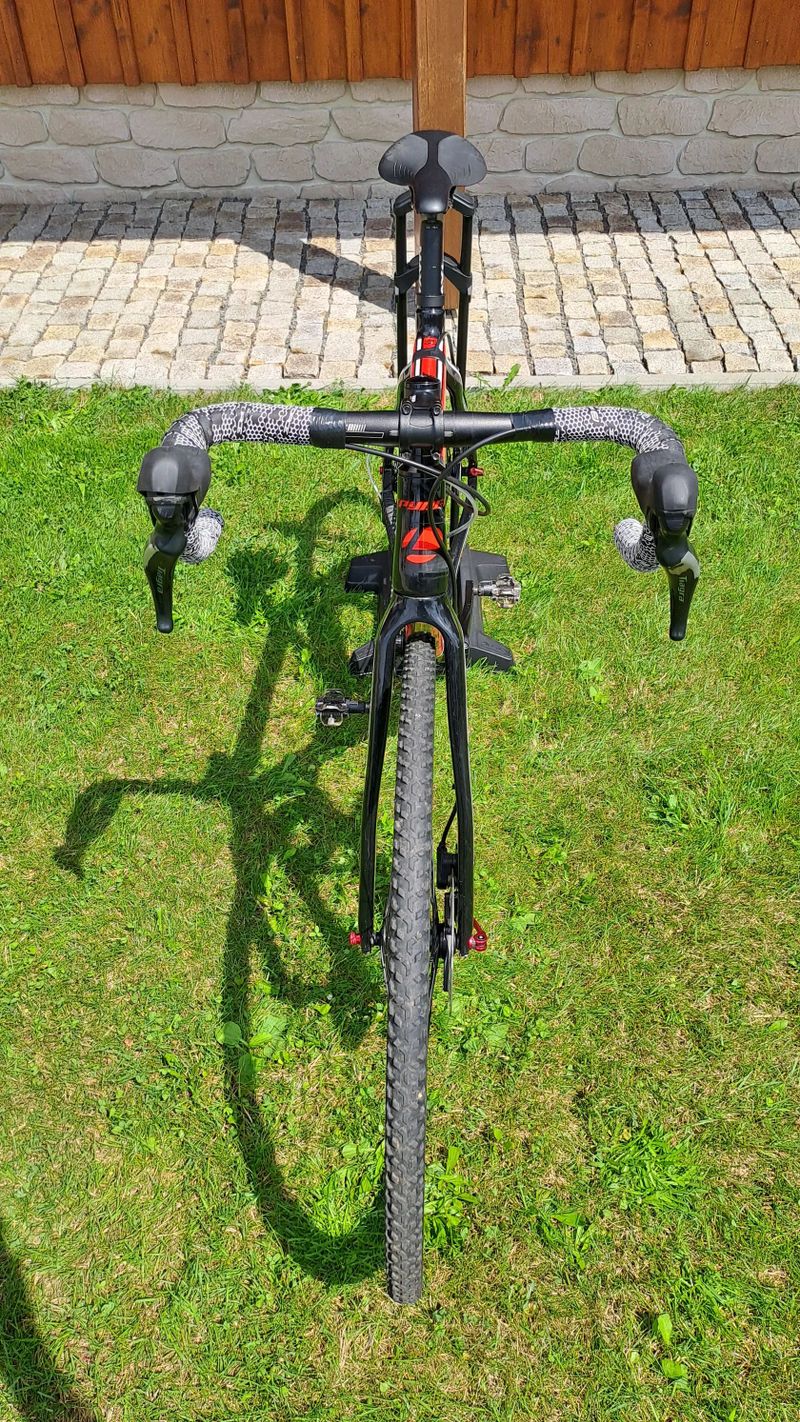 Karbonové cyklokrosové kolo Spyder