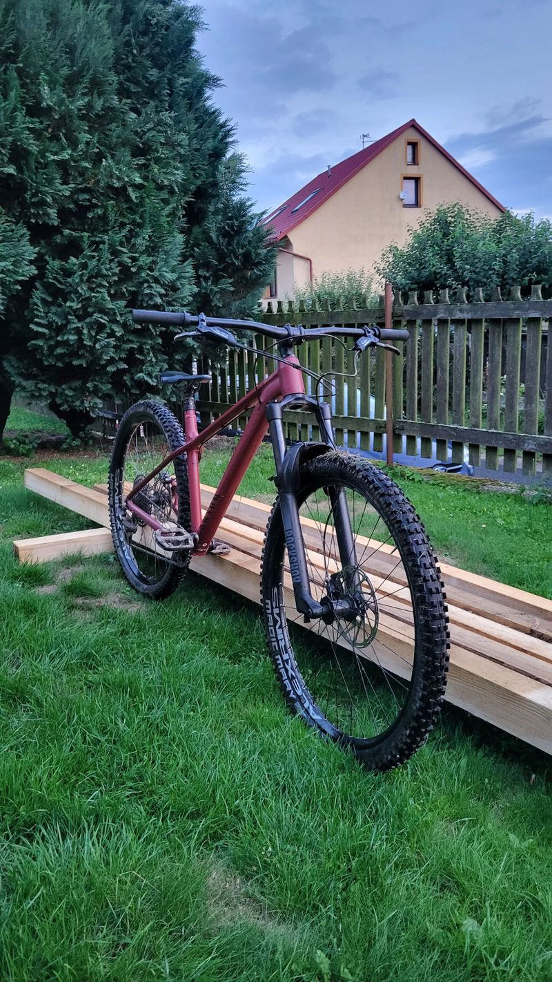 Canyon Stoic 3 - trailové Mtb kolo