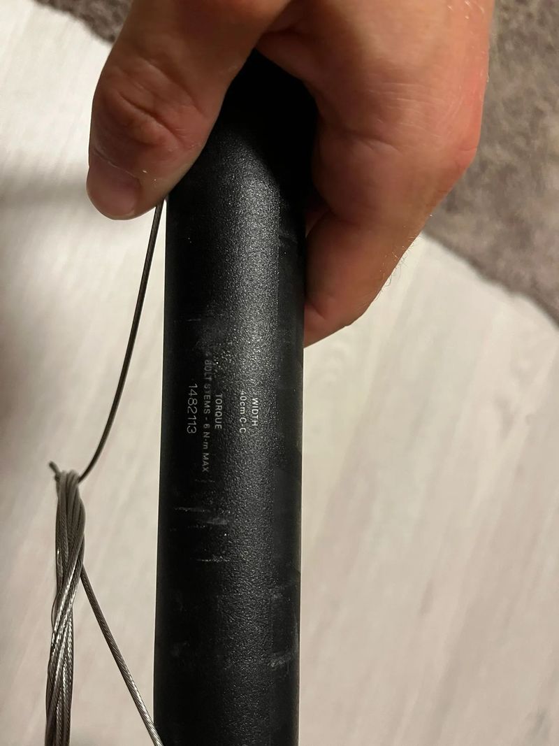 Prodám řídítka Zipp Vuka Alumina 40cm