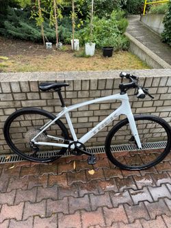 Prodam FX SPORT 4 TREK WHITE