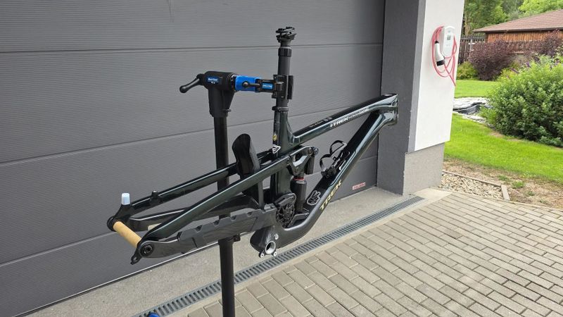 Trek slash gen 6 carbon L