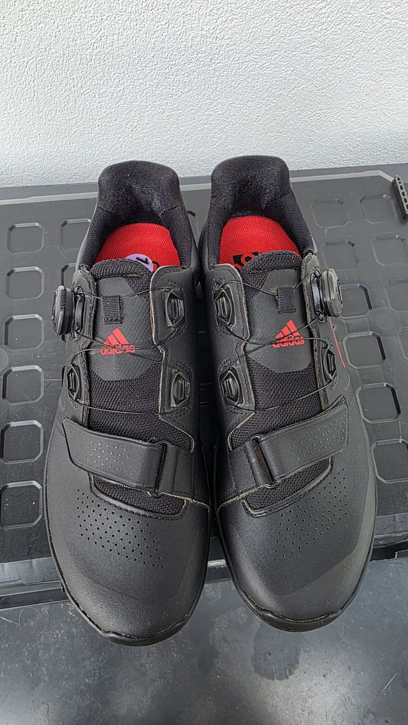 Five-ten freeriderpro 46 , kestrel boa 44 1/2