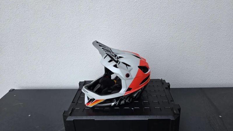 Troylee D4 Velikost xs-s , Troylee stage xs-s