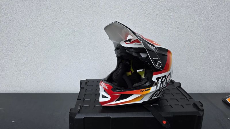 Troylee D4 Velikost xs-s , Troylee stage xs-s